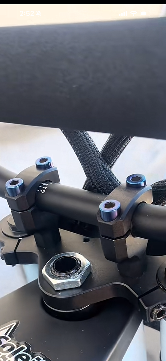 Titanium bolts for handle bars FIT YOZMA/TUTTIO